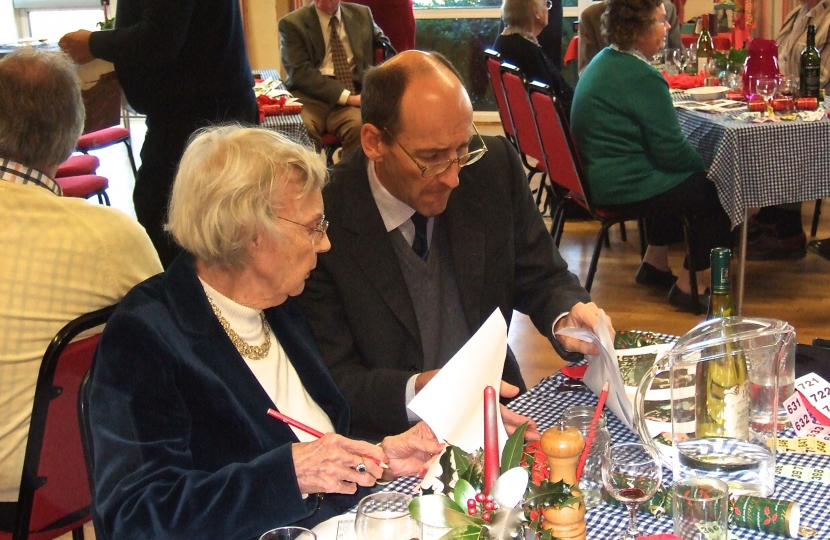 Andrew Tyrie helping with a Local Conservative Branch Event